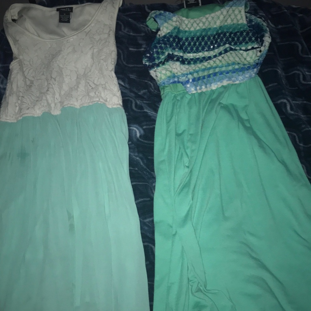 bundle//2 dresses